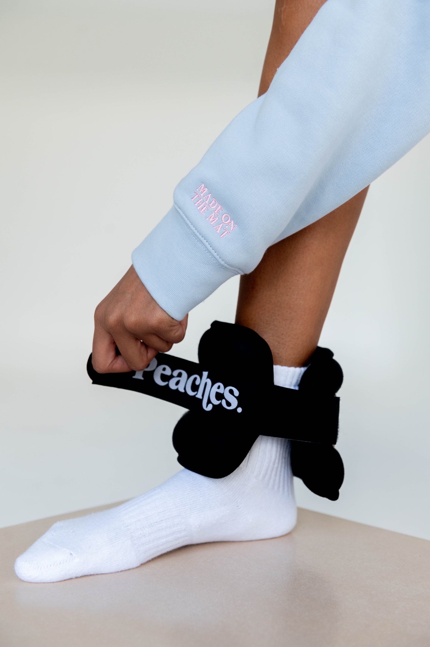 Peaches 2kg Ankle Weights (Pair)