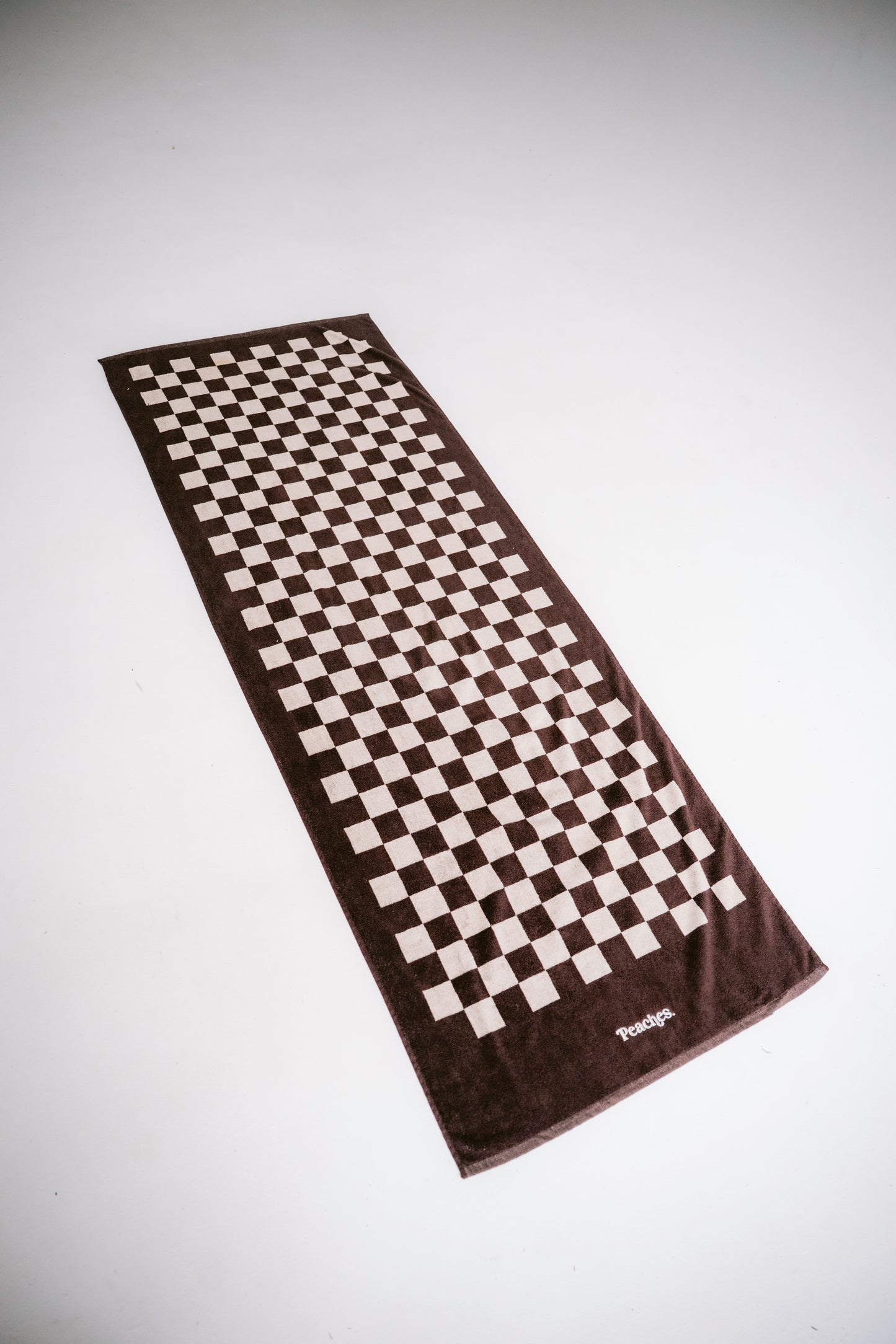 Peaches Towel - Chocolate & Ecru